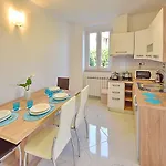 Garden Διαμέρισμα Οπατία